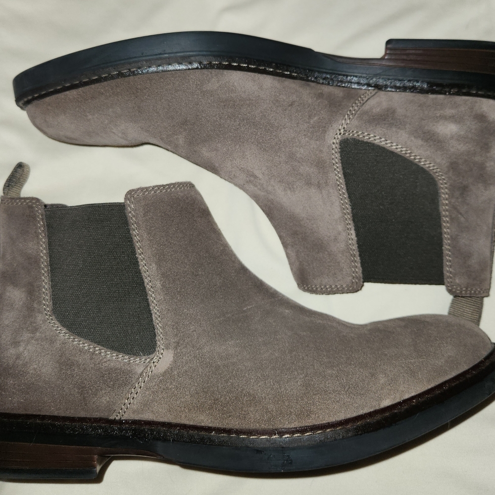Clarks pull on boots, size 11, gray leather